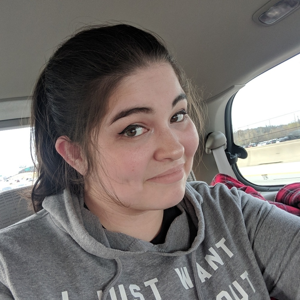 Meet your Posher, Lindsey